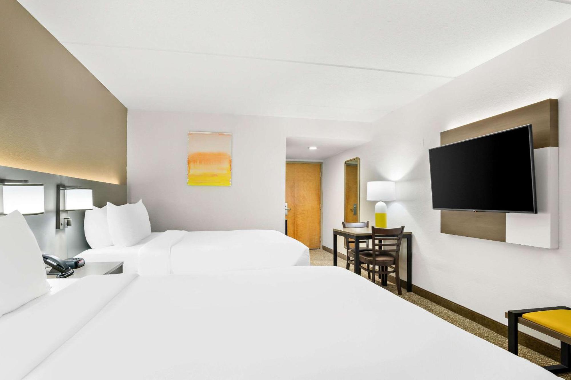 Comfort Inn Gold Coast Ocean Stadt Exterior foto